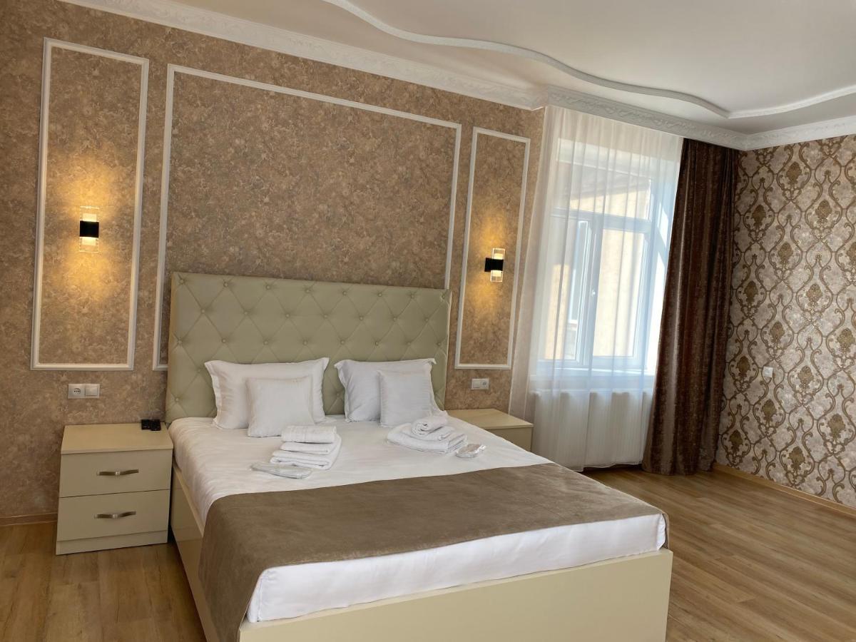 Hotel Sharl Ninotsminda ภายนอก รูปภาพ
